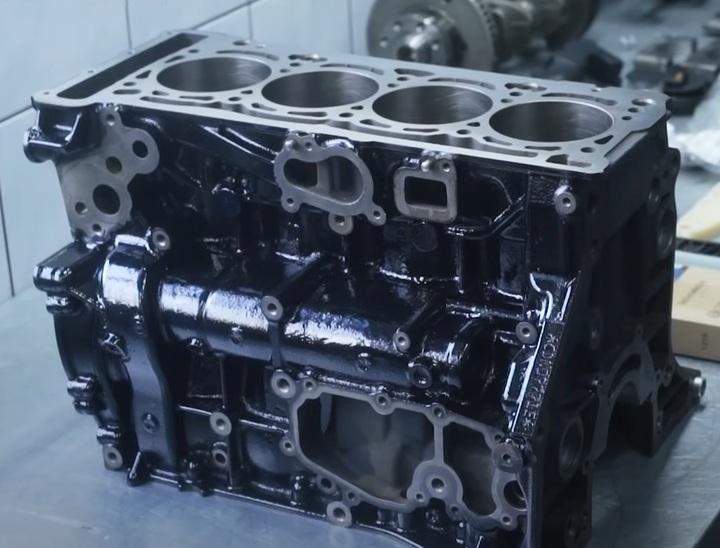 Głowica TSI po regeneracji 